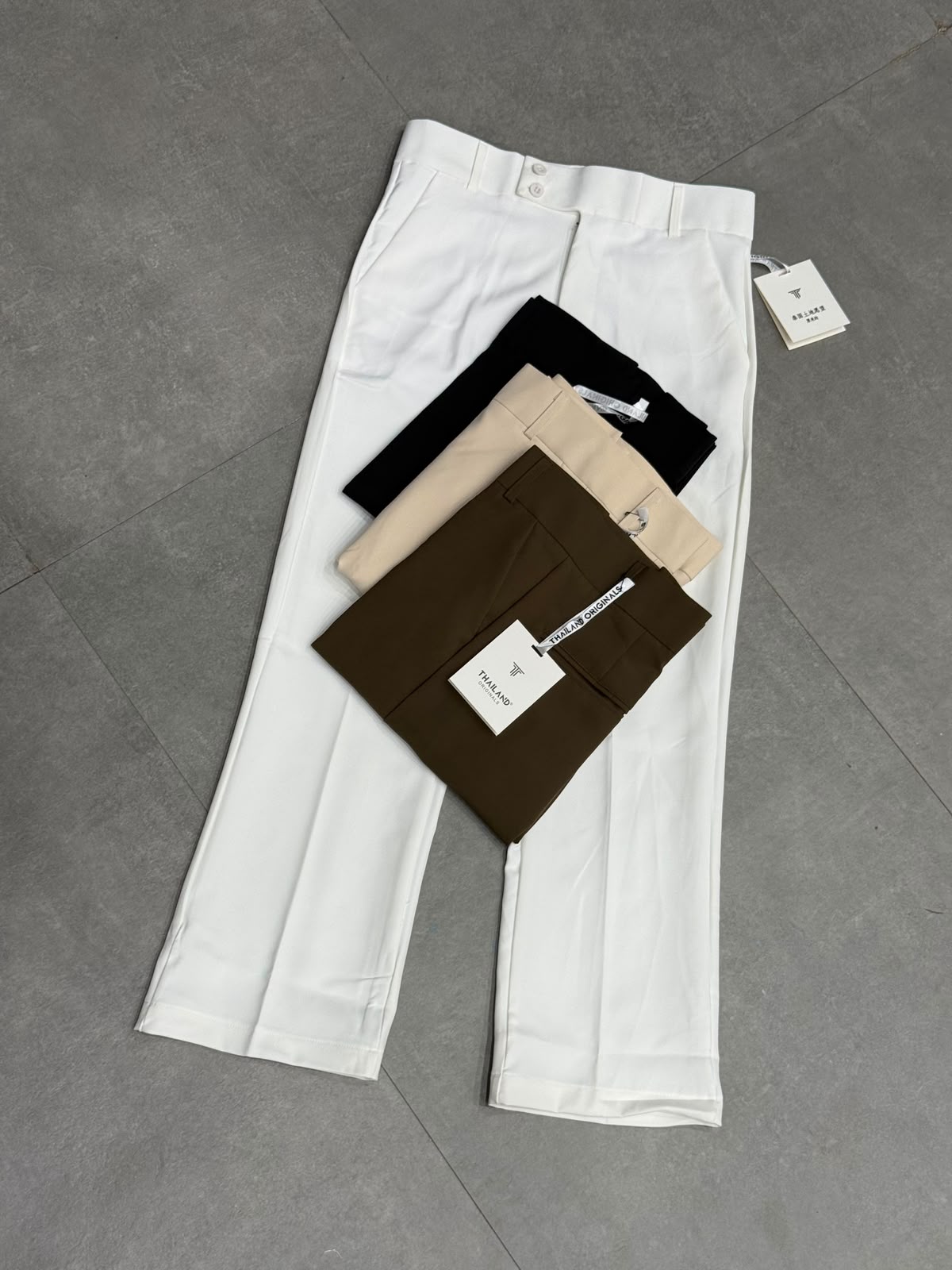 TT Originals Pleated Trouser